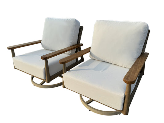 Reuben Beiler customized link-cushion covers